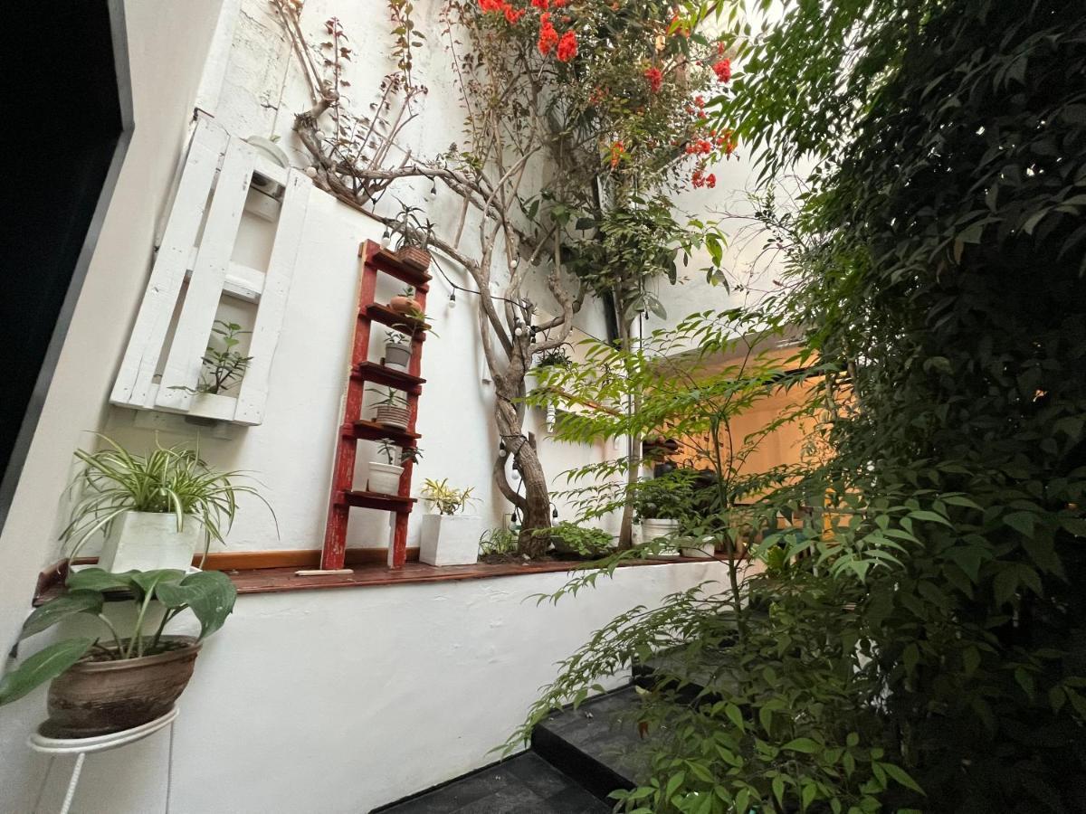 La Casa Del Viajero Bed & Breakfast Lima Bagian luar foto