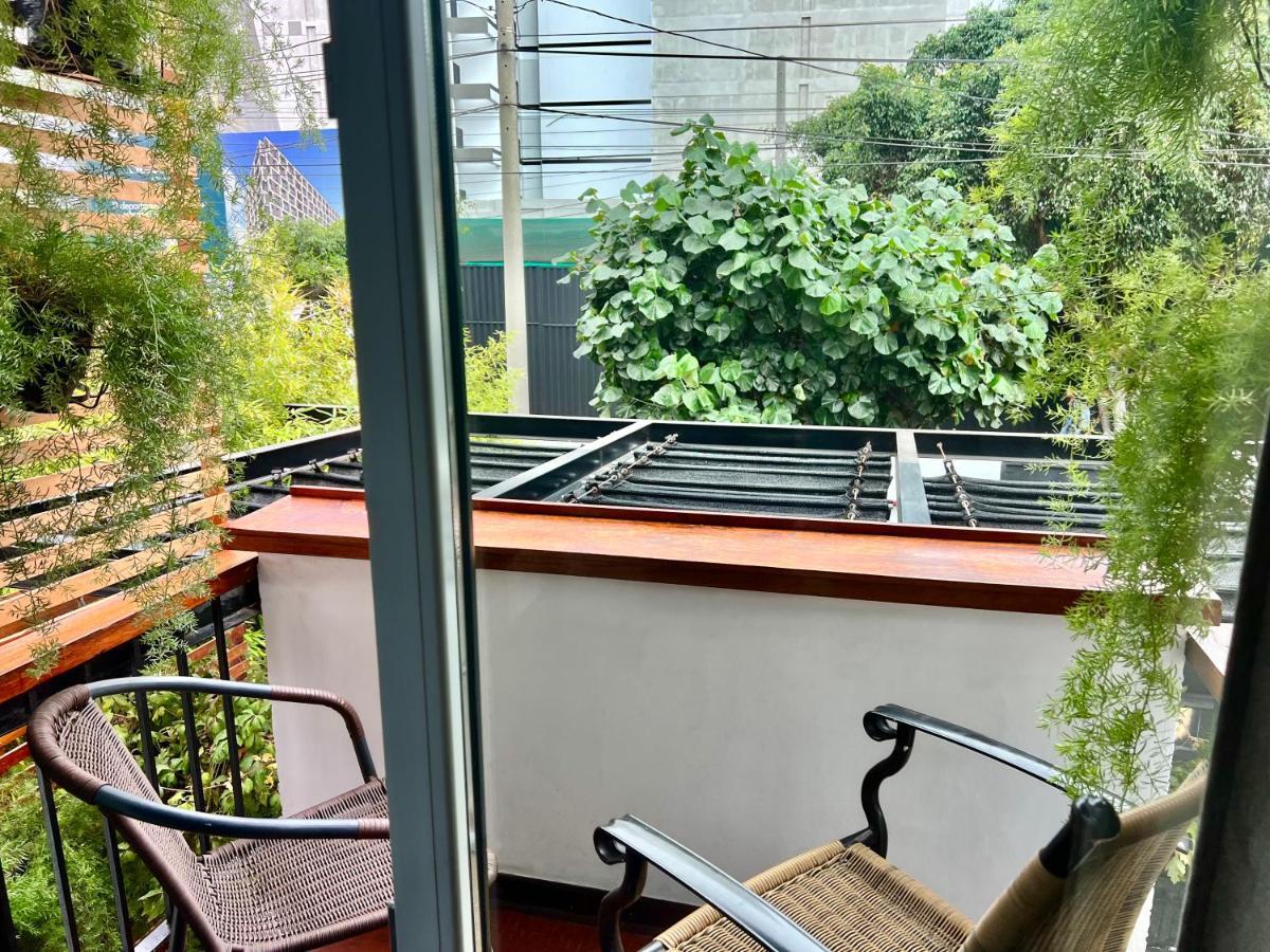 La Casa Del Viajero Bed & Breakfast Lima Bagian luar foto