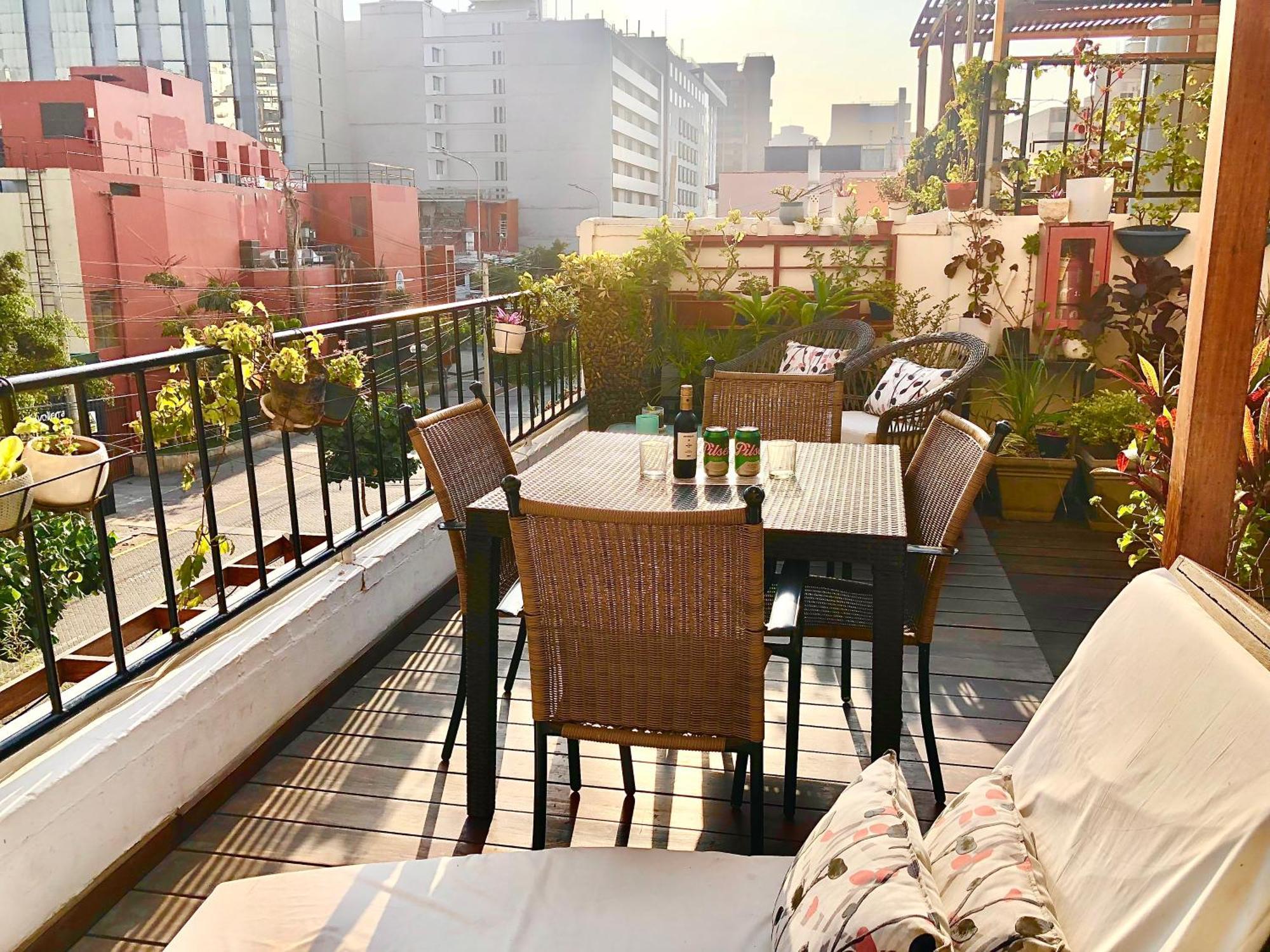 La Casa Del Viajero Bed & Breakfast Lima Bagian luar foto