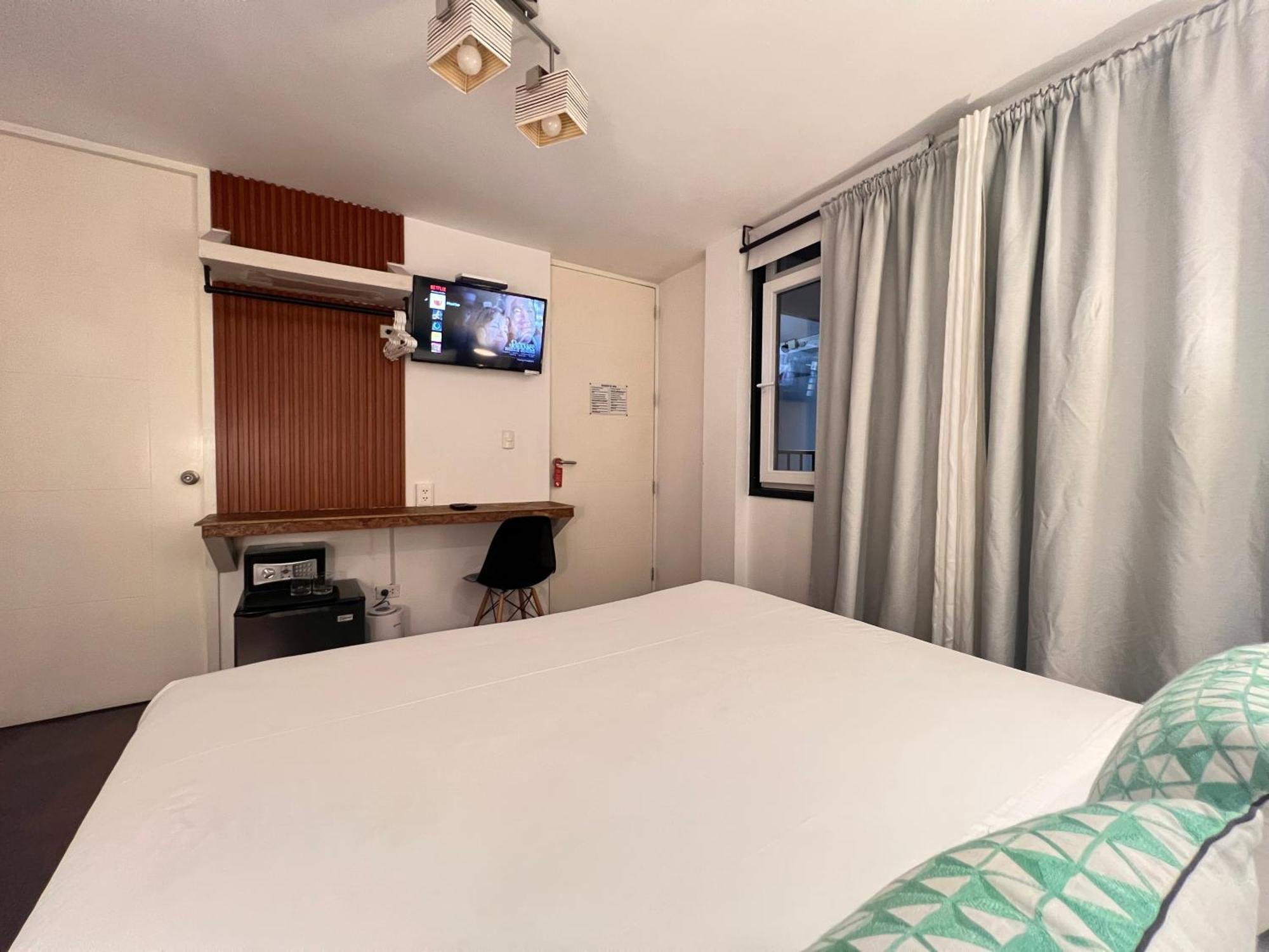 La Casa Del Viajero Bed & Breakfast Lima Bagian luar foto