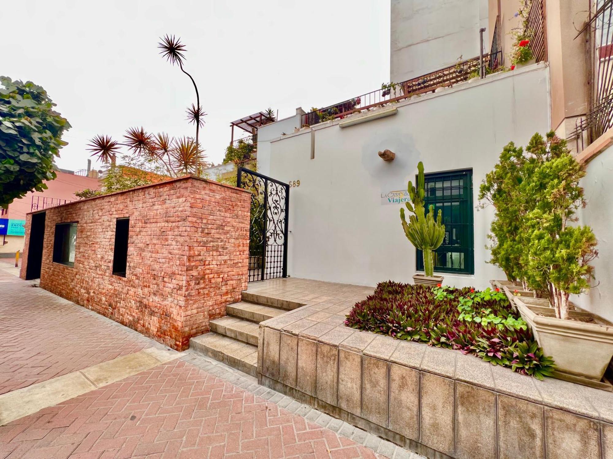 La Casa Del Viajero Bed & Breakfast Lima Bagian luar foto