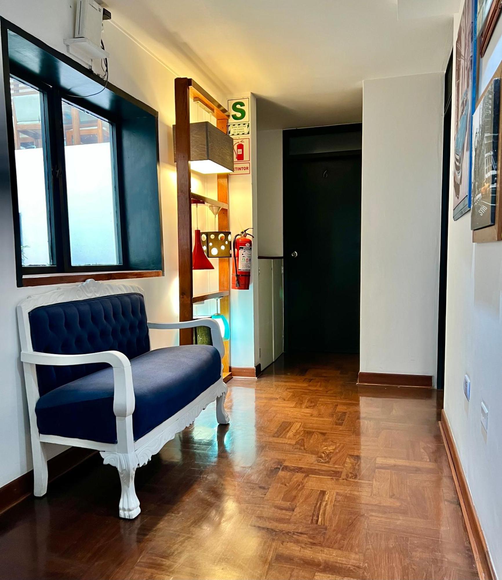 La Casa Del Viajero Bed & Breakfast Lima Bagian luar foto