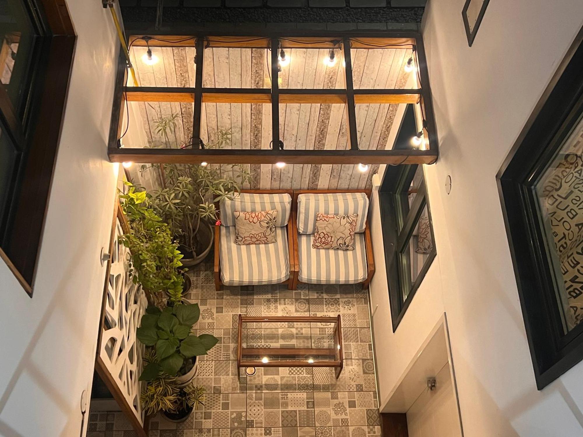 La Casa Del Viajero Bed & Breakfast Lima Bagian luar foto