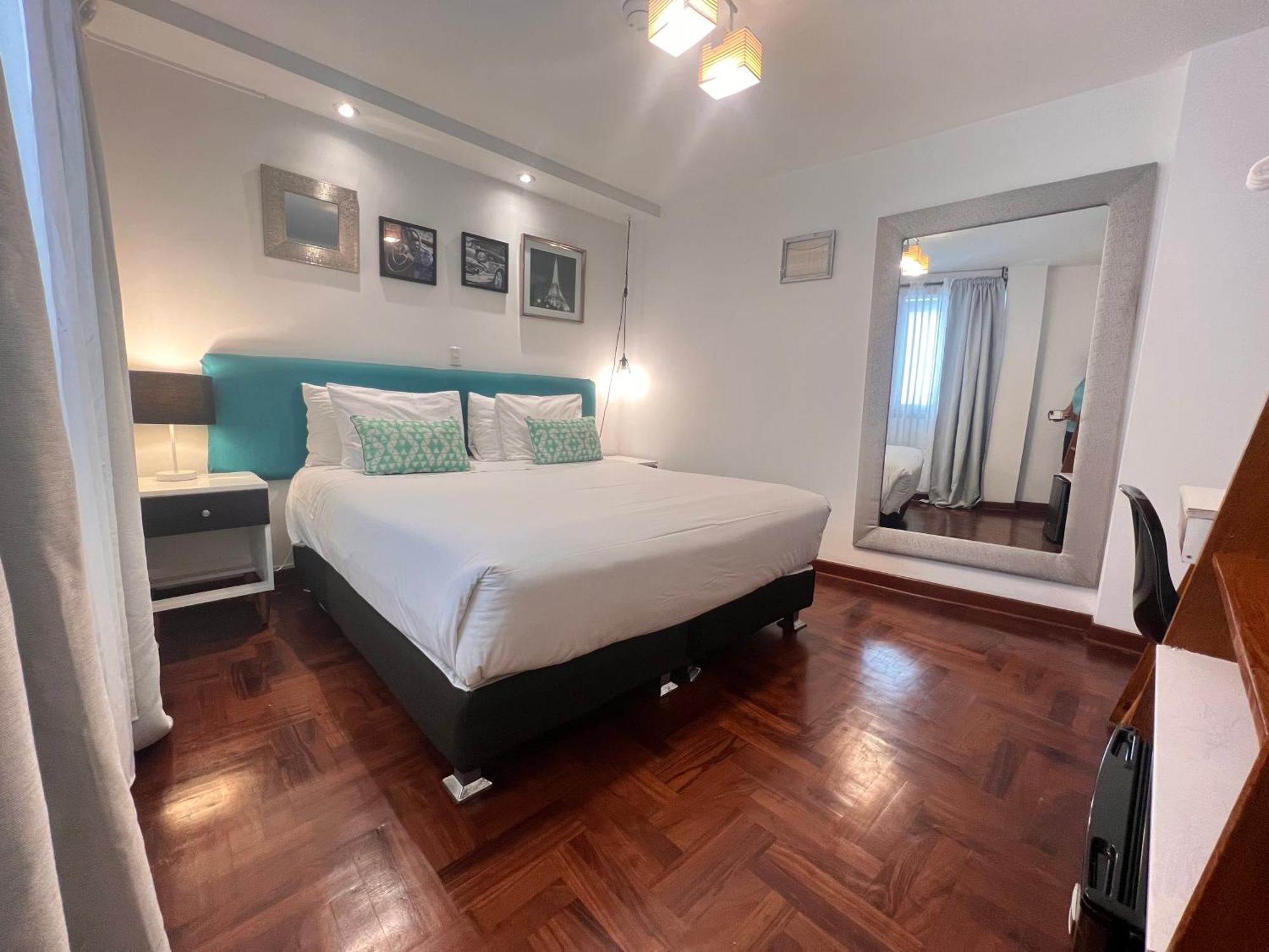 La Casa Del Viajero Bed & Breakfast Lima Bagian luar foto