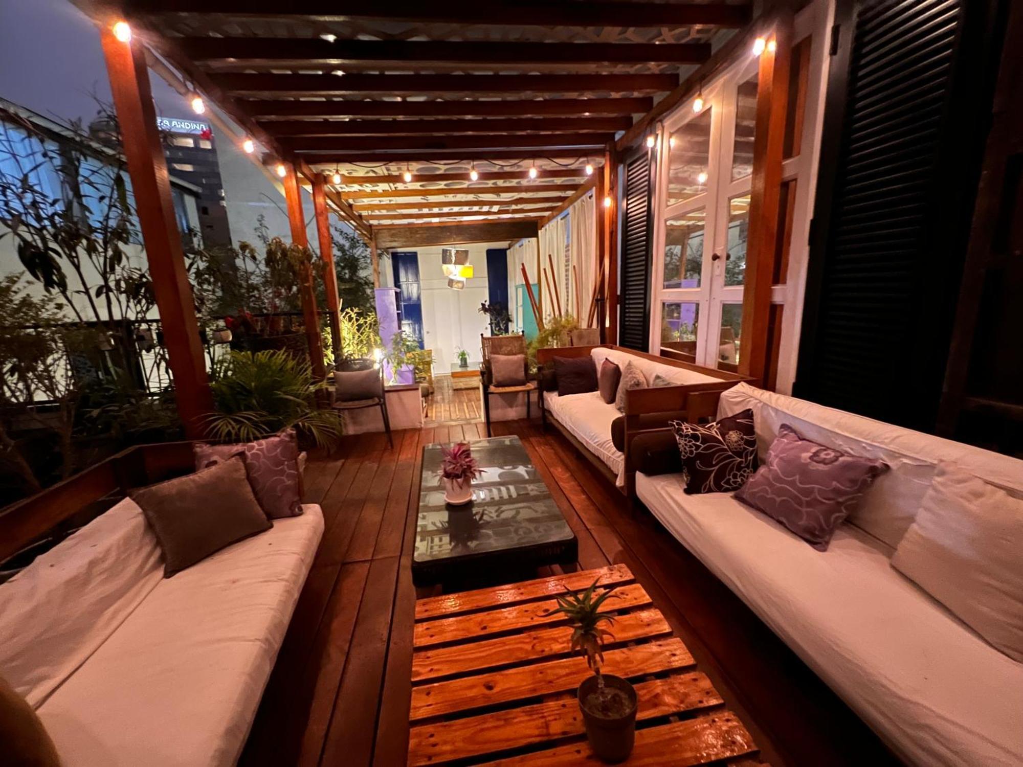 La Casa Del Viajero Bed & Breakfast Lima Bagian luar foto